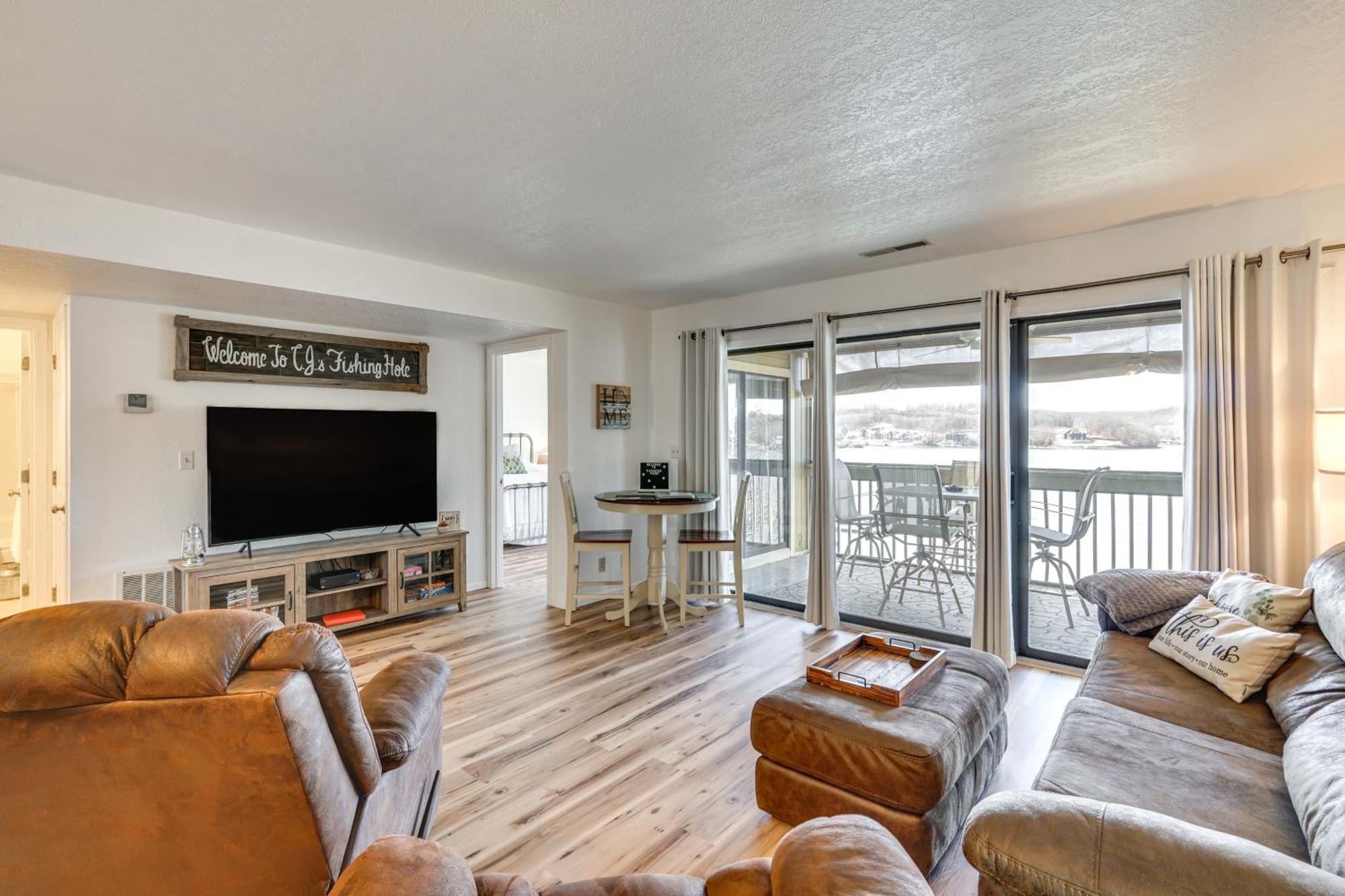 Modern Condo With Screened Balcony And Views! Osage Beach Buitenkant foto