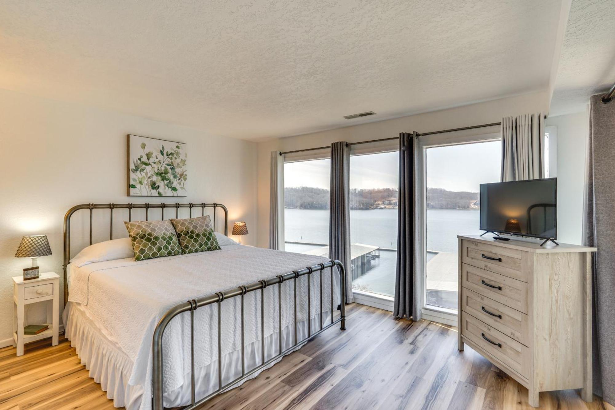 Modern Condo With Screened Balcony And Views! Osage Beach Buitenkant foto